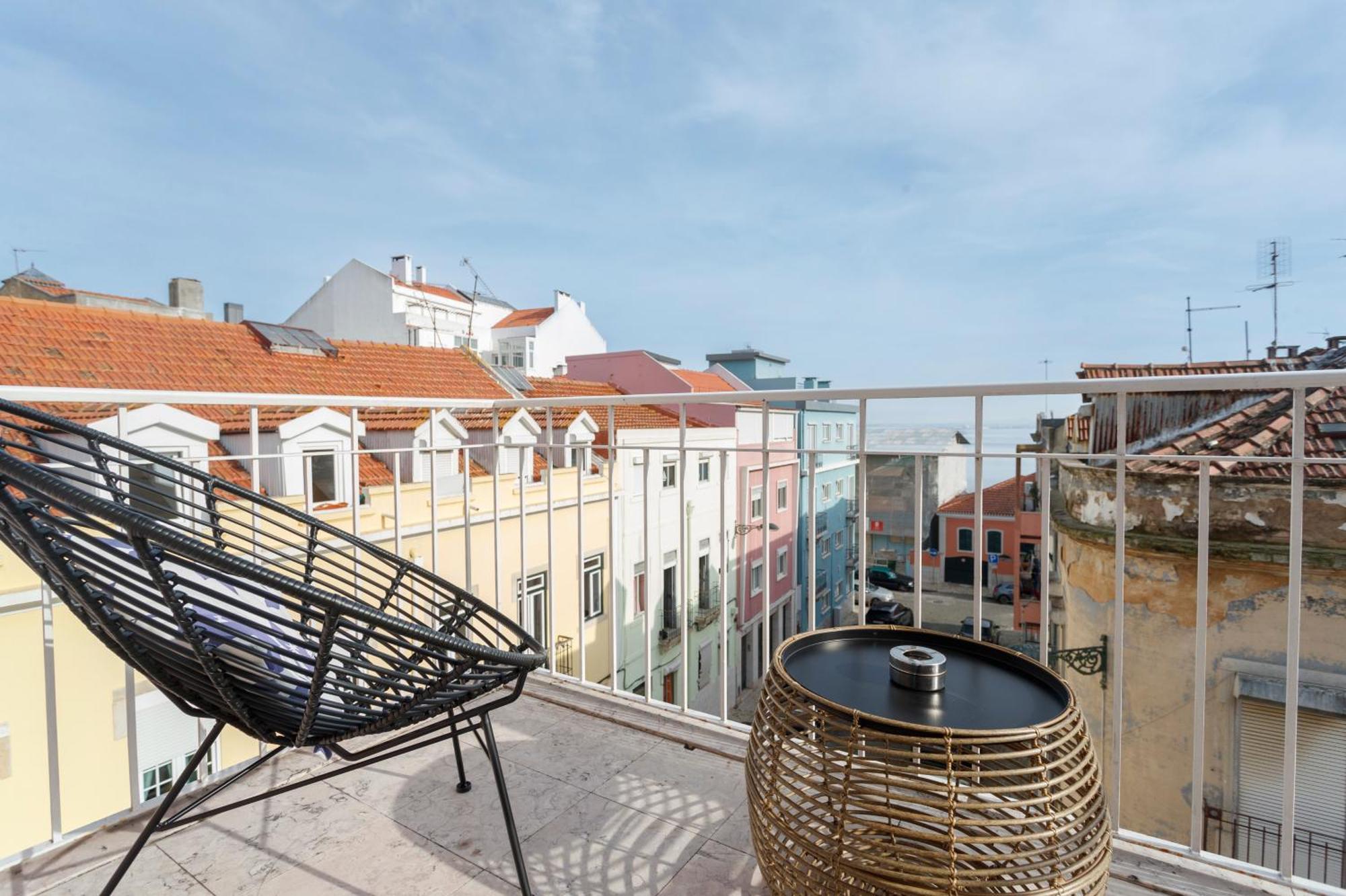 Cortes Apartment In Lisbon Historic Neighborhood Eksteriør billede